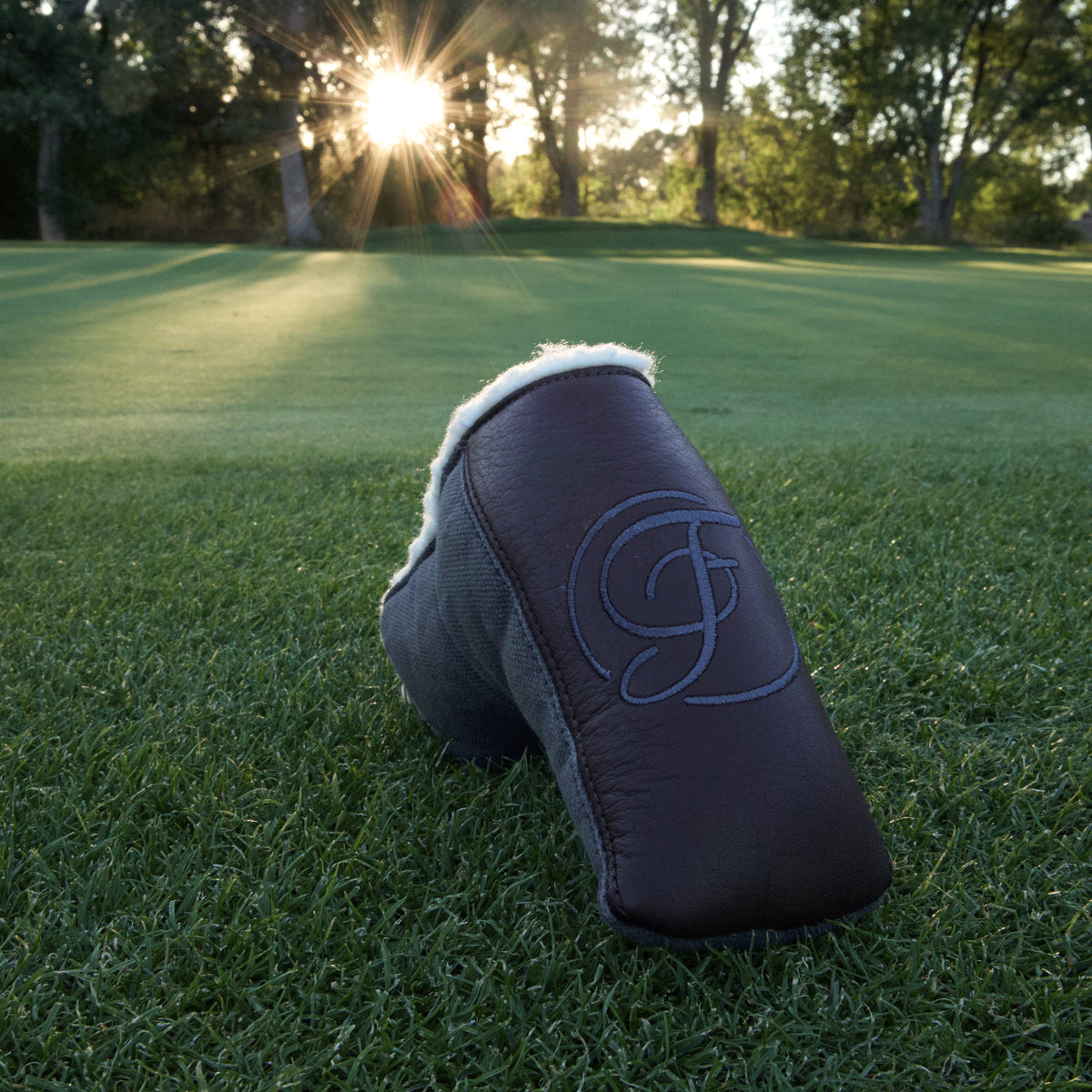 Gray Canvas Blade Putter Cover